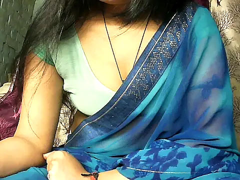 Snapshot of diksha--s chatting on 11.24.25 diksha--s online show from 11.24.25