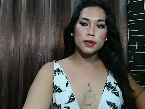 Snapshot of PinayhardcoreX chatting on 10.16.25 PinayhardcoreX online show from 10.16.25