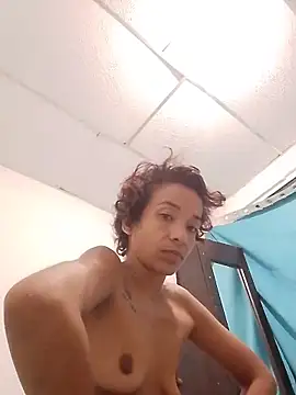 Teressa Love online show from 10.27.25