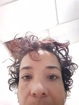 Teressa Love online show from 11.12.25