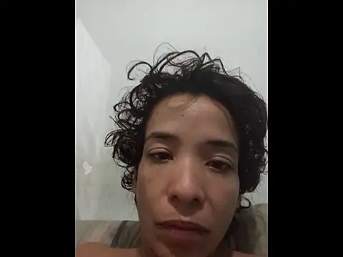 Teressa Love online show from 12.04.25