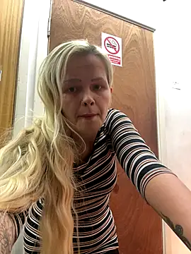 CherryXOX- online show from 10.24.25