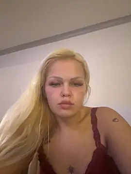 CherryXOX- online show from 11.11.25