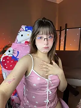 Soffi Toffi online show from 02.06.26