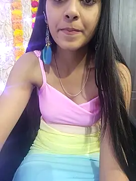 Snapshot of Cute_Girl34 chatting on 10.29.25 Cute Girl34 online show from 10.29.25