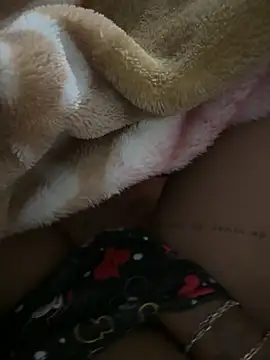 Malusafadinha00 online show from 05.31.26