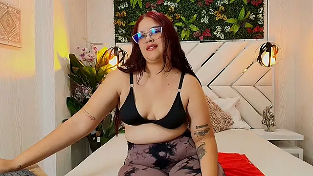 Snapshot of scarlett_montoya chatting on 11.13.25 scarlett montoya online show from 11.13.25