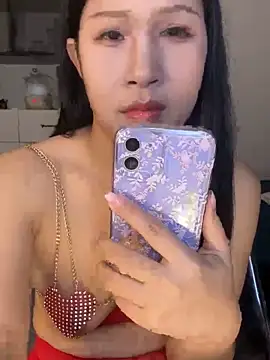 Snapshot of littlesluttycat chatting on 11.11.25 littlesluttycat online show from 11.11.25