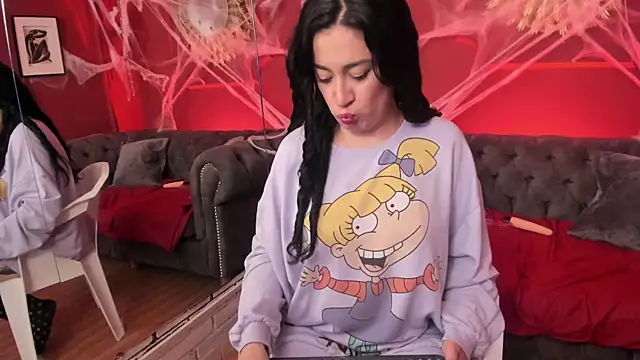 Eviiece online show from 10.22.25