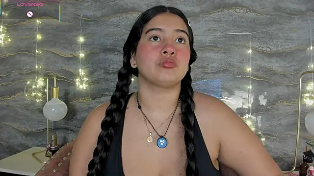 lilithst  online show from 12.13.25