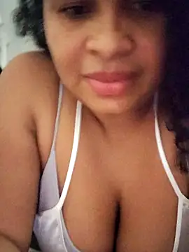 Snapshot of Aliona_ chatting on 11.01.25 Aliona online show from 11.01.25