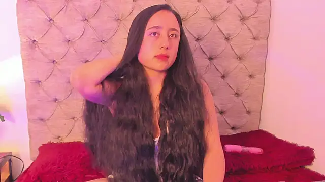 Samanta Fischer online show from 11.13.25