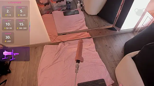 michelle cutee  online show from 11.28.25