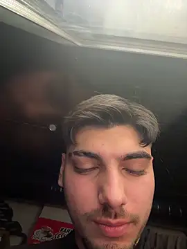 Snapshot of emir343475 chatting on 10.28.25 emir343475 online show from 10.28.25