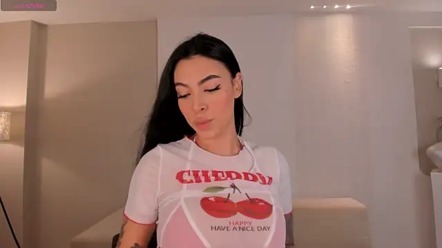 ChristineFord  online show from 02.26.26