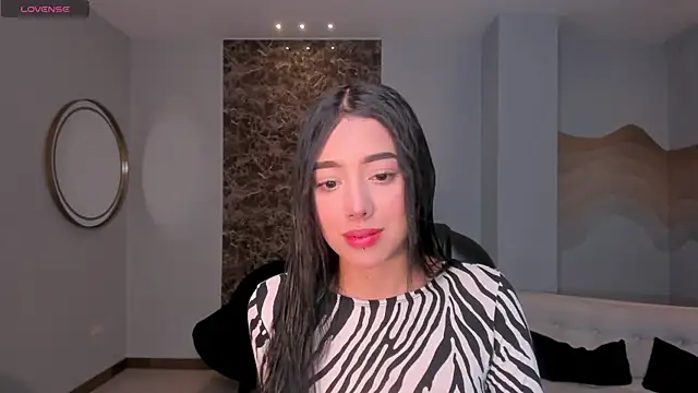 Snapshot of ScarlettBlaze_ chatting on 12.16.25 ScarlettBlaze online show from 12.16.25