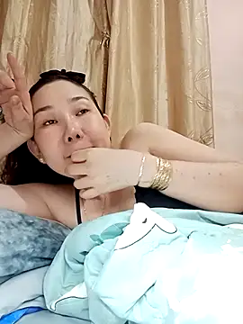 Snapshot of Ana-love2025 chatting on 10.20.25 Ana-love2025 online show from 10.20.25