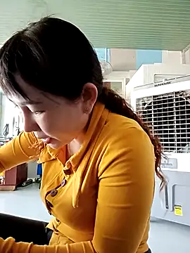 Snapshot of Ana-love2025 chatting on 10.22.25 Ana-love2025 online show from 10.22.25