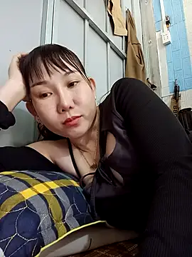 Snapshot of Ana-love2025 chatting on 11.05.25 Ana-love2025 online show from 11.05.25