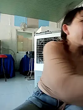 Snapshot of Ana-love2025 chatting on 11.14.25 Ana-love2025 online show from 11.14.25