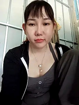 Snapshot of Ana-love2025 chatting on 11.19.25 Ana-love2025 online show from 11.19.25