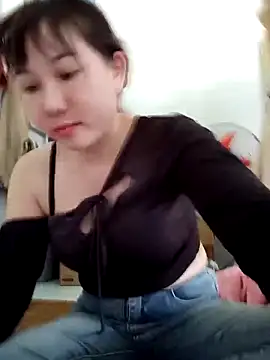 Snapshot of Ana-love2025 chatting on 11.22.25 Ana-love2025 online show from 11.22.25