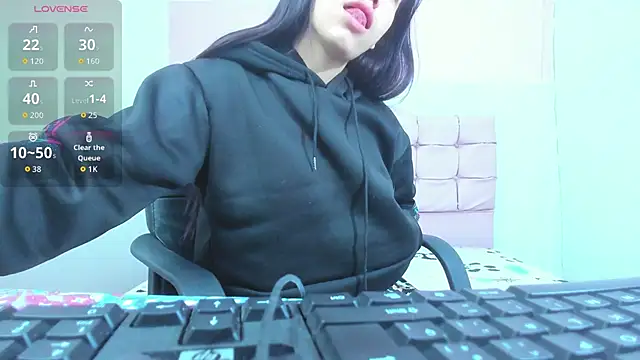 AdelaidaManson18 online show from 11.07.25