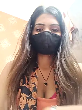 Snapshot of Sexy-queen-- chatting on 10.18.25 Sexy-queen-- online show from 10.18.25