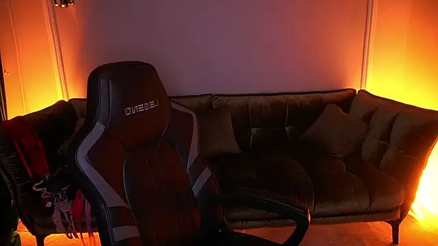 VixenMuse online show from 11.05.25