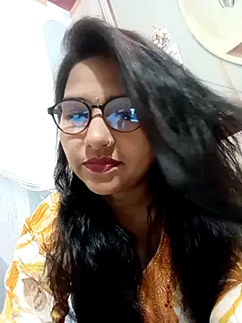 Vanshika1432 online show from 10.21.25