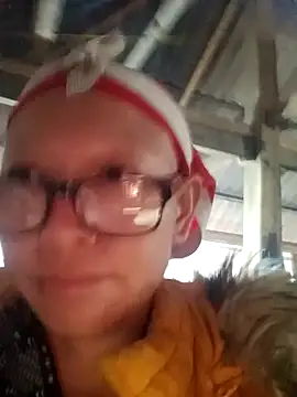 Snapshot of nui-show chatting on 11.03.25 nui-show online show from 11.03.25