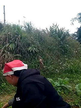 Snapshot of nui-show chatting on 11.22.25 nui-show online show from 11.22.25