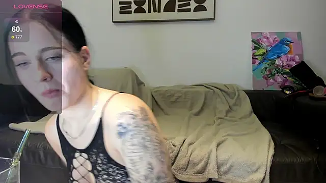 Snapshot of LexiSinnn chatting on 12.05.25 LexiSinnn online show from 12.05.25