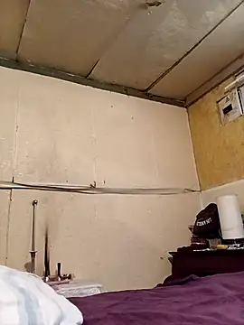 boobsqueenxo online show from 12.20.25