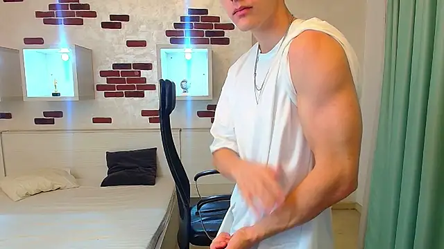 BradyFlint online show from 10.19.25