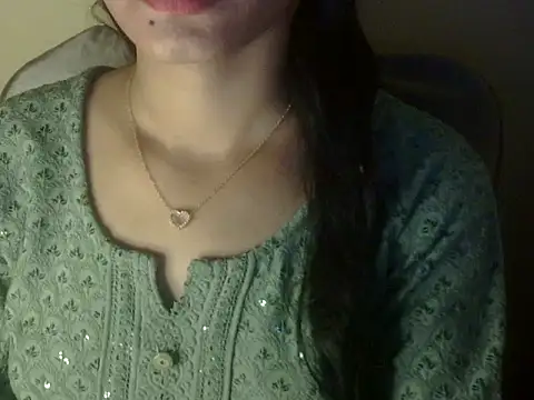 Shezi N online show from 04.21.26