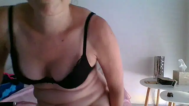 Ava sexy bitch online show from 08.07.26