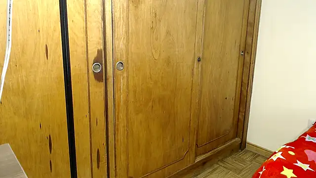 Snapshot of DANYXS chatting on 10.23.25 DANYXS online show from 10.23.25