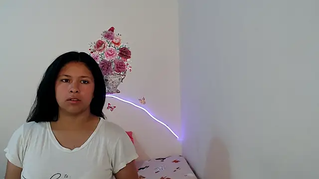 Snapshot of DANYXS chatting on 11.08.25 DANYXS online show from 11.08.25