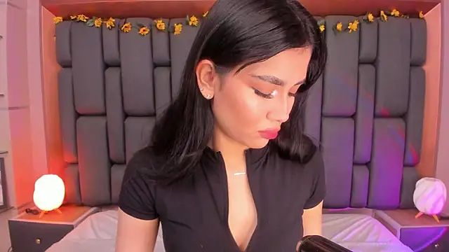 TanyaBello online show from 11.27.25