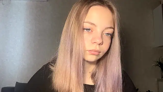 Snapshot of WrithenStub chatting on 10.30.25 WrithenStub online show from 10.30.25