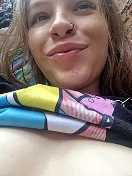 bambiluly online show from 10.29.25