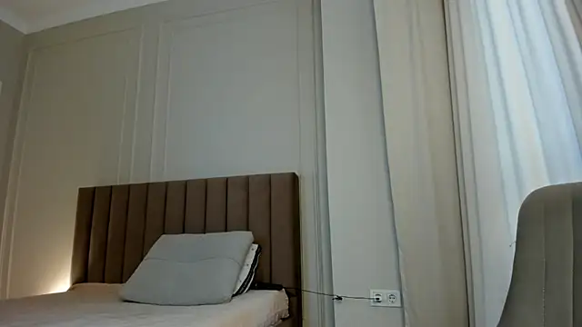 Snapshot of yourerror_404 chatting on 11.22.25 yourerror 404 online show from 11.22.25