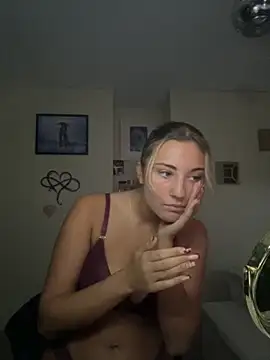 LaceyMilliexoxo online show from 11.16.25