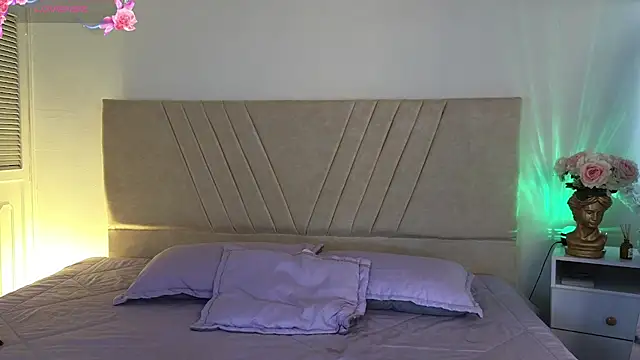 GabbieHill online show from 12.16.25