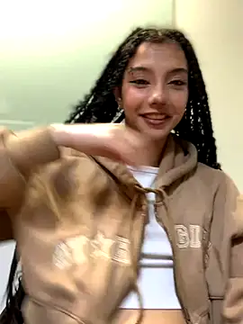 MiaaCute- online show from 11.11.25