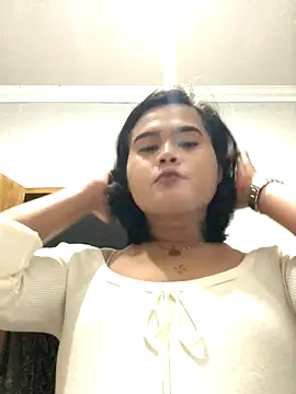 Zoe fenlon online show from 01.05.26