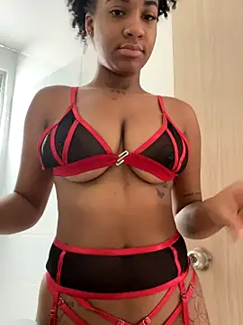 keylafisher  online show from 10.23.25