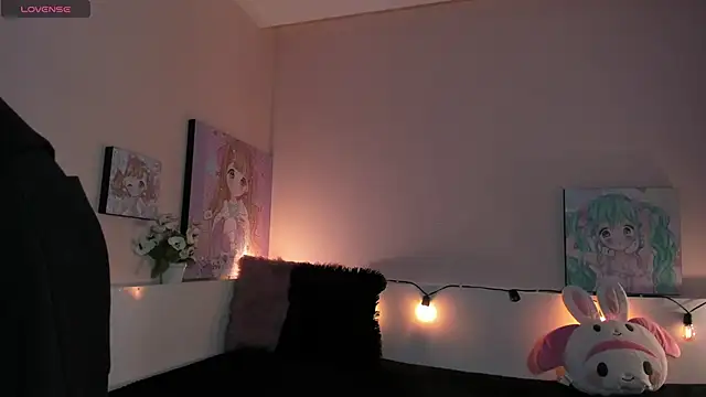 Strawberry Kitty  online show from 02.27.26