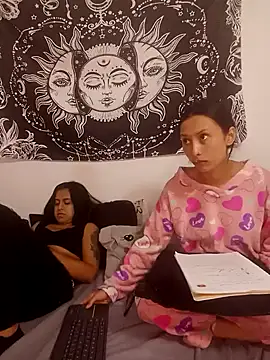 emily n abby online show from 03.18.26